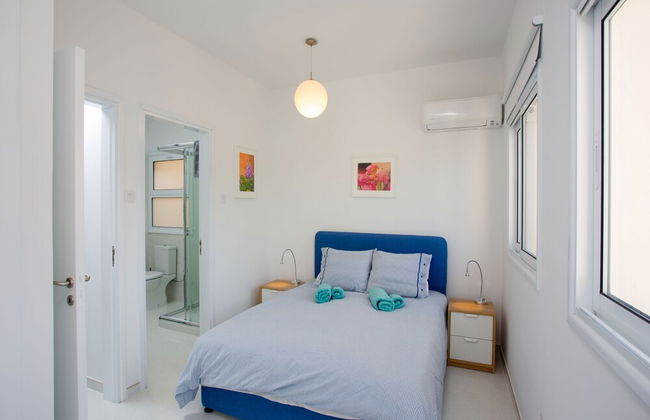 Limassol on the Beach Apartment - Foto 7