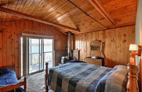 Bayfront Hancock Cottage with Beach Access and Views! - Photo 11