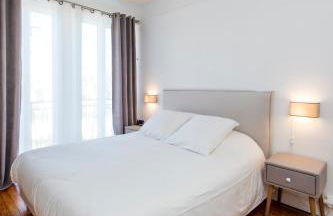 Suites Mana - Le Manaloft, Chic et moderne avec salle privée de Fitness en plein centre-ville de Rethel - Foto 17