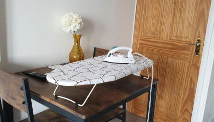 Tiny home whole flat beach cabin - Foto 4, furniture