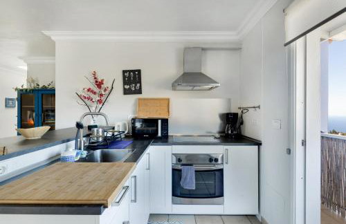 El Almendro - Photo 12