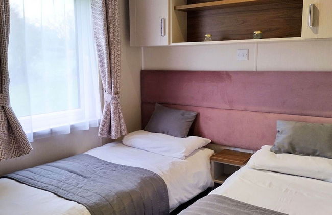 Caplor Glamping and Lodges - Photo 4