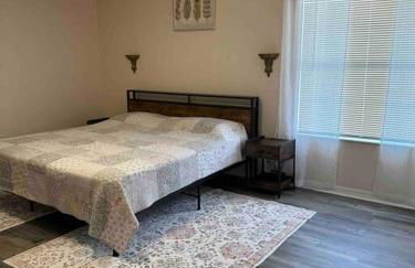 Tranquility Home near Beaches - Foto 8