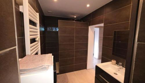 jolie appartement avec piscine - Foto 4