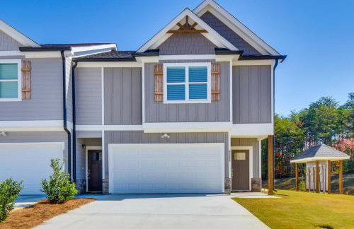 Work, Explore & Relax: Modern Townhome in Lula! - Photo 3
