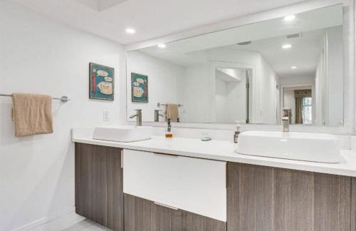 Spacious 4BR,3BA Home Near Disney - Foto 32