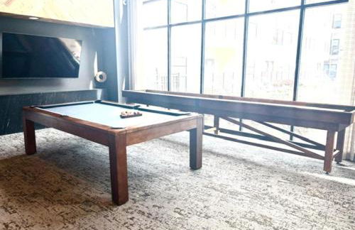 New! 1 Bed 1 Bath Medical Center NRG Area Middle of Everywhere - Photo 3