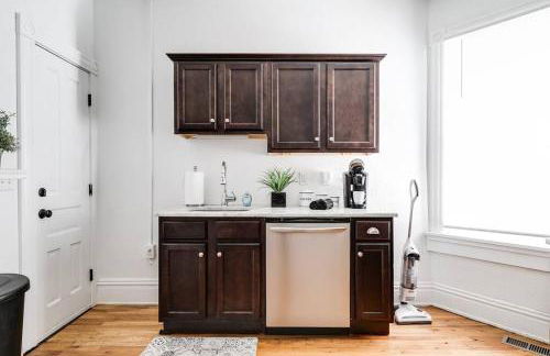 Chic Urban Couples Retreat: Perfect Getaway 'n RVA - Foto 22