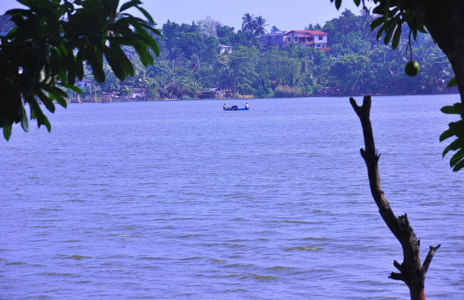 Serenity Lake Front Villa - Foto 71