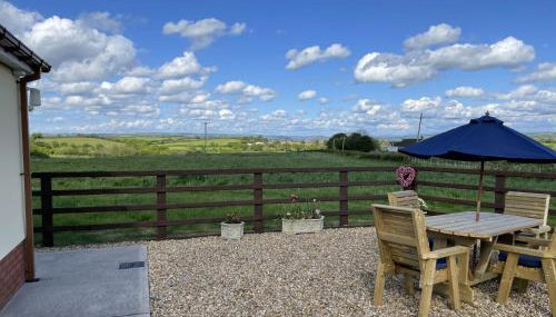 Sunny Bank - bungalow with hot tub and extra accessibility - Foto 3