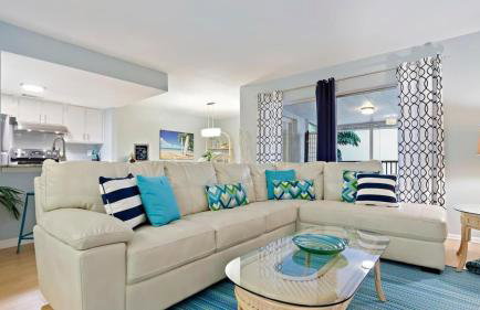 Private Beach Access 2 Pools Waterfront Oasis - Foto 6