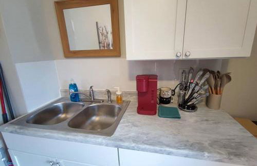 Zen Haven 5- Close to Downtown Indy- Queen Bed - Foto 8