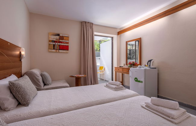 Dionysos Hotel & Suites - Foto 12