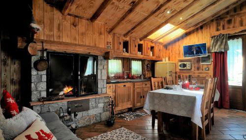 Aparthotel Foyer d'antan SUITE con caminetto hammam o vasca idromassaggio - Foto 2