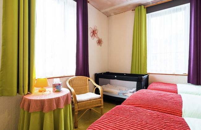 Lovely Holiday Home in Marcourt - Photo 7