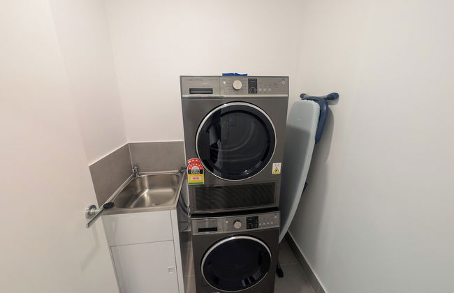 Strawberry Lodge - Photo 10