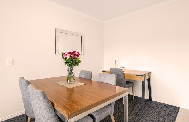 MainStay Suites Kew - Foto 43