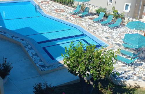 Family Friendly Kalliopi Apt - Photo 16