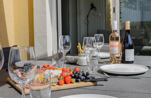 L'Escapade Jaune - Jacuzzi, Wi-Fi, tout équipée - Foto 14