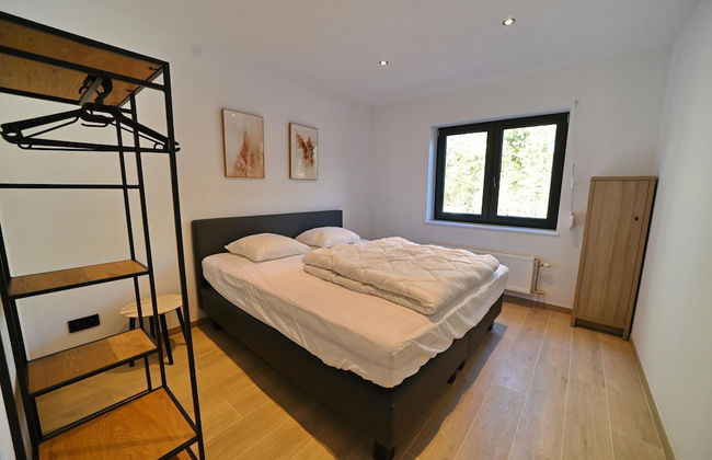 Chalet Near Durbuy With Forest & Hot Tub - Foto 3