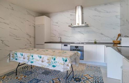 Stunning Home In Benalup-Casas Viejas - Foto 7