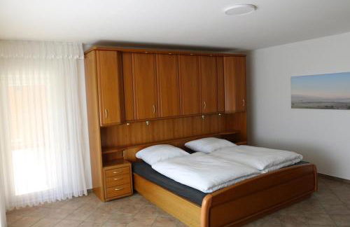 Große gut ausgestattete Ferienwohnung, barrierefrei, direkt an der A7 - Foto 16