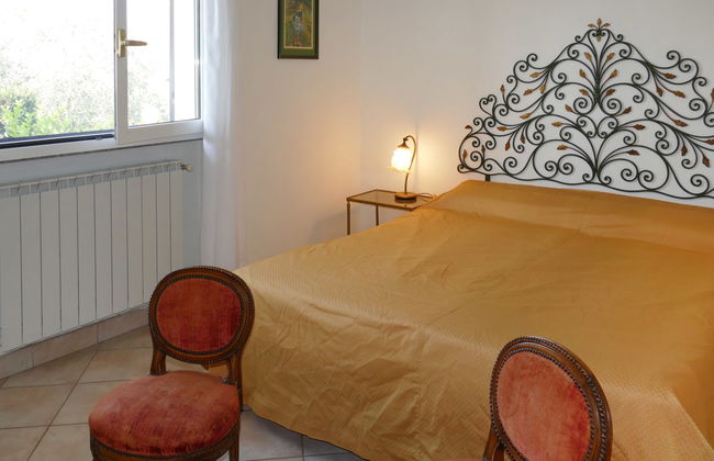 4 bedroom Apartment in Diano Castello with swimming pool and garden - Photo 11