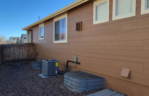 Gorgeous Pikes Peak Views, Fireplace & 3-Bedrooms - Foto 24