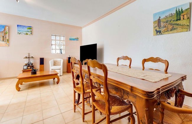 Villa With Swimming Pool in Sorgues - Foto 28