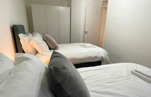 Contemporary-styled 3-Bed House - Foto 16