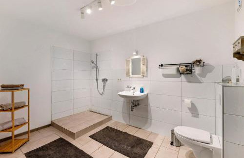 Modernes Loft mitten im Grünen - Photo 25