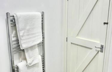 2 Stable Cottage, Llanbethery - Foto 6