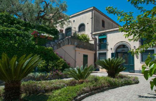 Antico Borgo Etneo Country Hotel - Foto 48