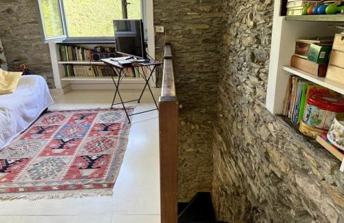 HOST4U - A Beautiful Gardened Maria's House - Foto 12