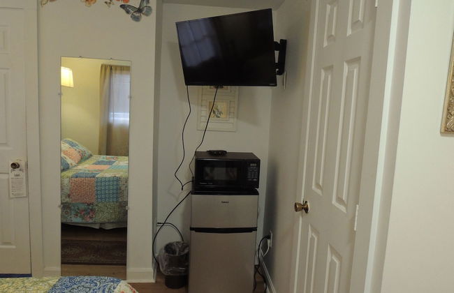 Shorelands Guest Resort and Cottages - Photo 20