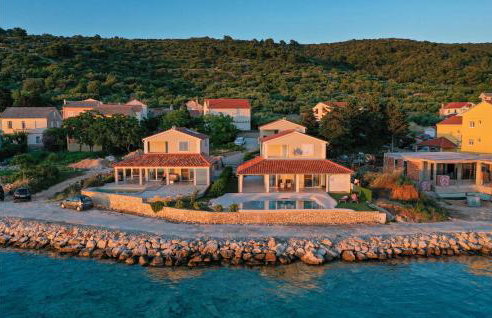 Gorgeous Home In Veli Rat - Photo 11