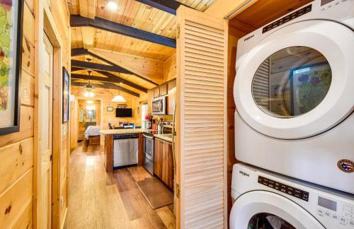 Waterfront Seneca Cabin about 4 Mi to Boat Launch! - Foto 11