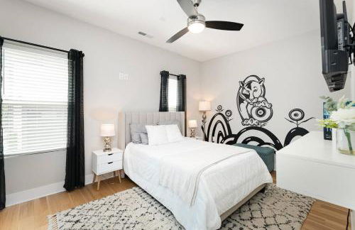 Queen City's Den Uptown - Photo 10