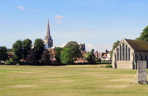 3 Bedroom Eco house in Chichester near Goodwood - Photo 37