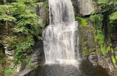 Harmony Hill Stylish 4bd Mountain Retreat, Hot Tub, Games - Foto 53