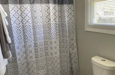 Hiker's Retreat modern 3 bedroom home with 2 baths - Foto 2