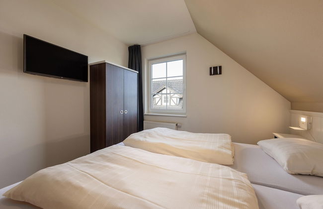 Restyled Villa with Washing Machine near River Moselle - Foto 2