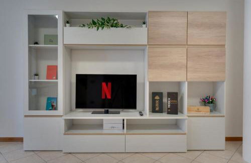 Centro Cormons - 3 Camere Letto & Balcone Privato - Foto 20