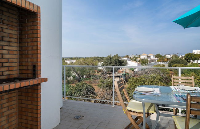 Beautiful Apartment With Terrace and a Pool - Foto 16