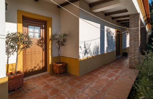 Casa com Piscina Privada em Palmela - Jardim & Estacionamento - Foto 7