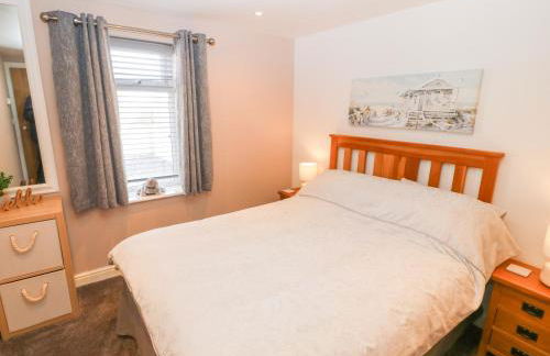 Sea Scape - Photo 12