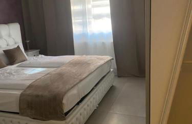 Sehr grosse 5 Zimmer Wohnung mit Garten und terasse - Foto 4