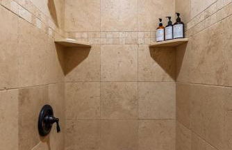 Castoro Cellars Hive and Hivette Wine Stay, Groups - Foto 12