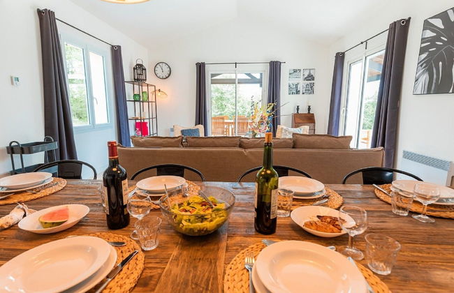 Modern Villa With Large Garden - Foto 14