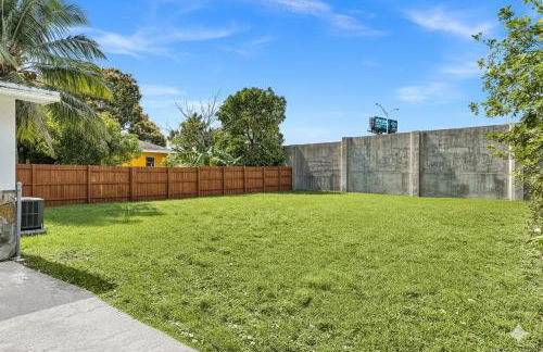 Modern 2br Near Aventura Mall & Sunny Beach - Foto 9